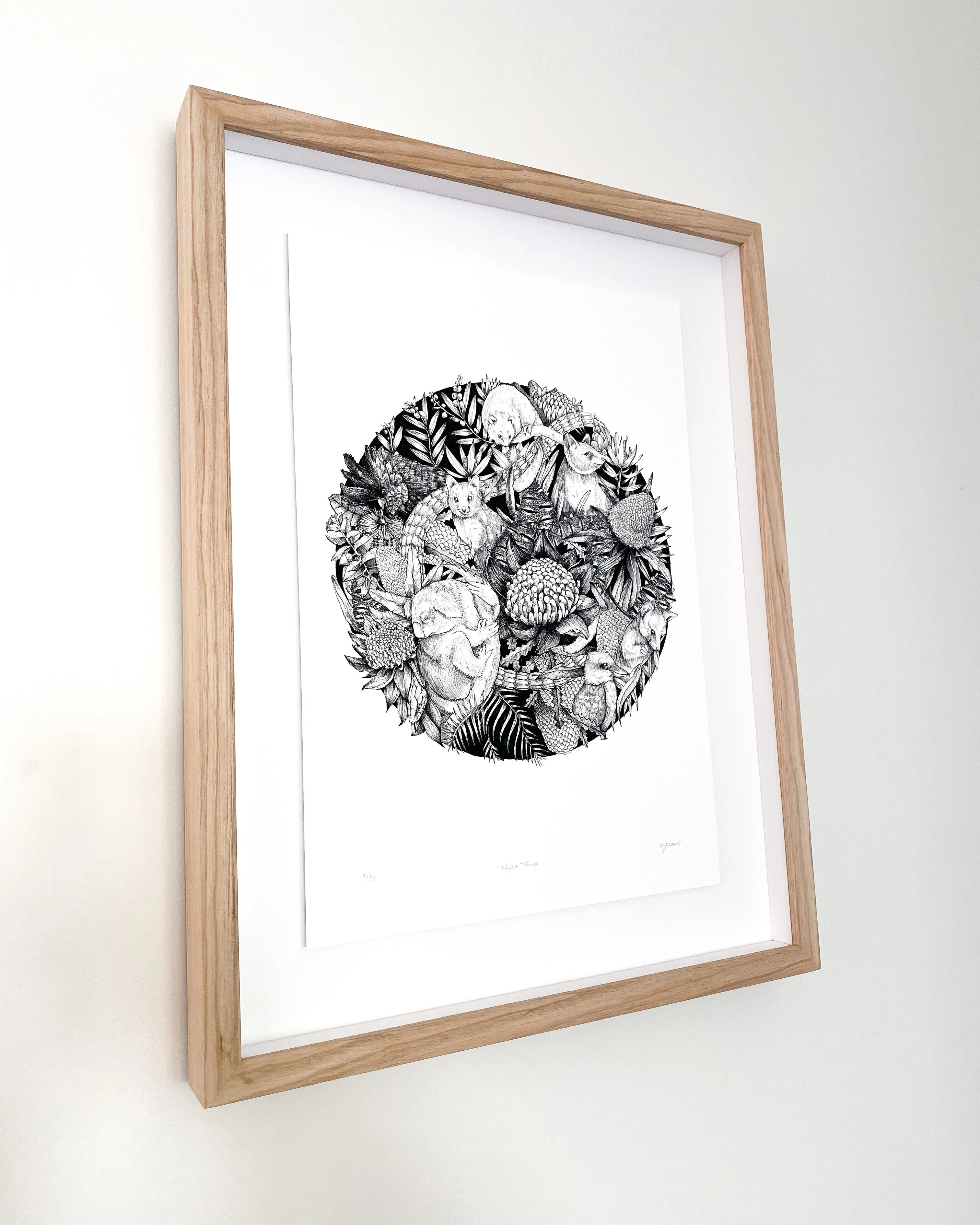 Float Frame | CUSTOM FRAMING