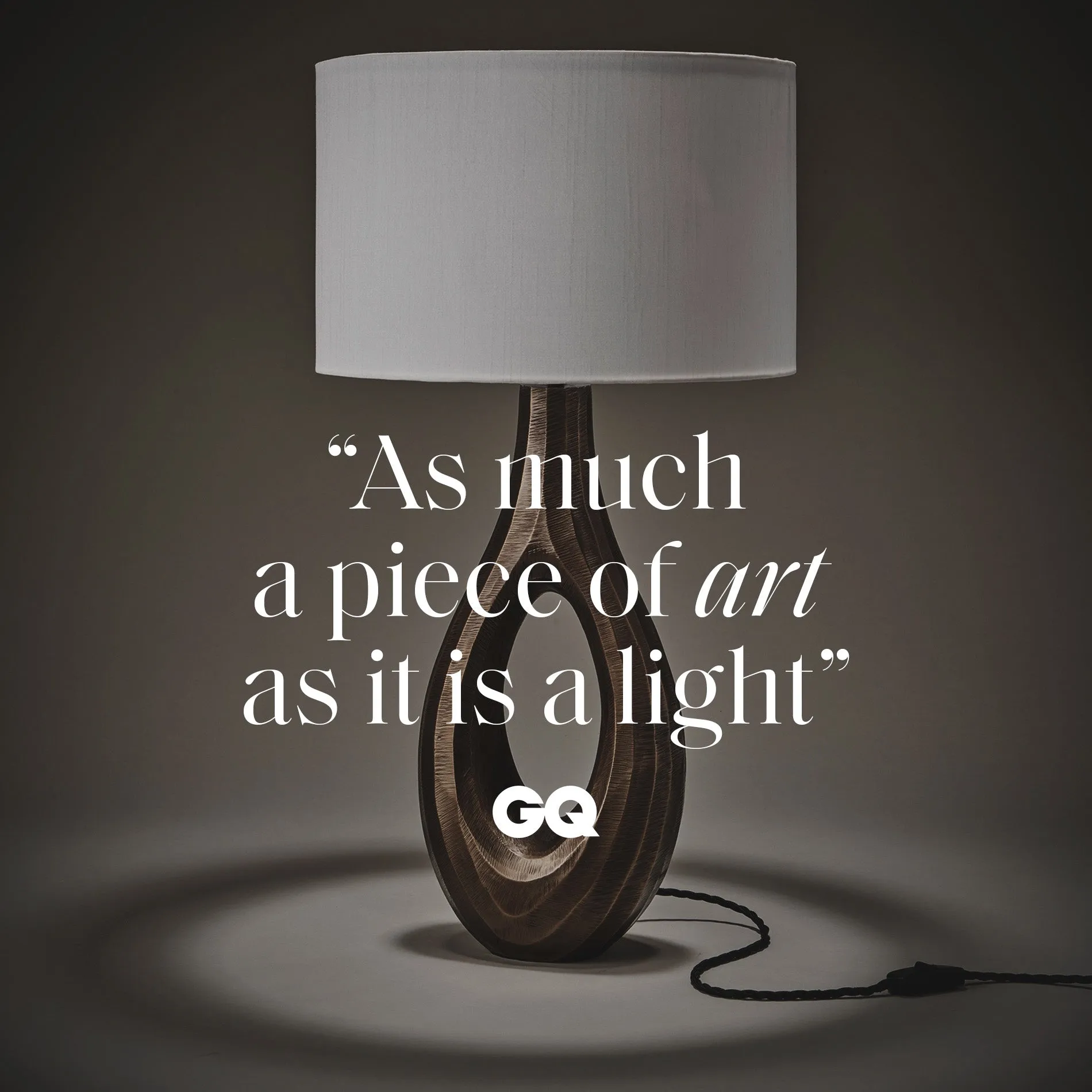 Ornate Ellipse Table Lamp - Brass