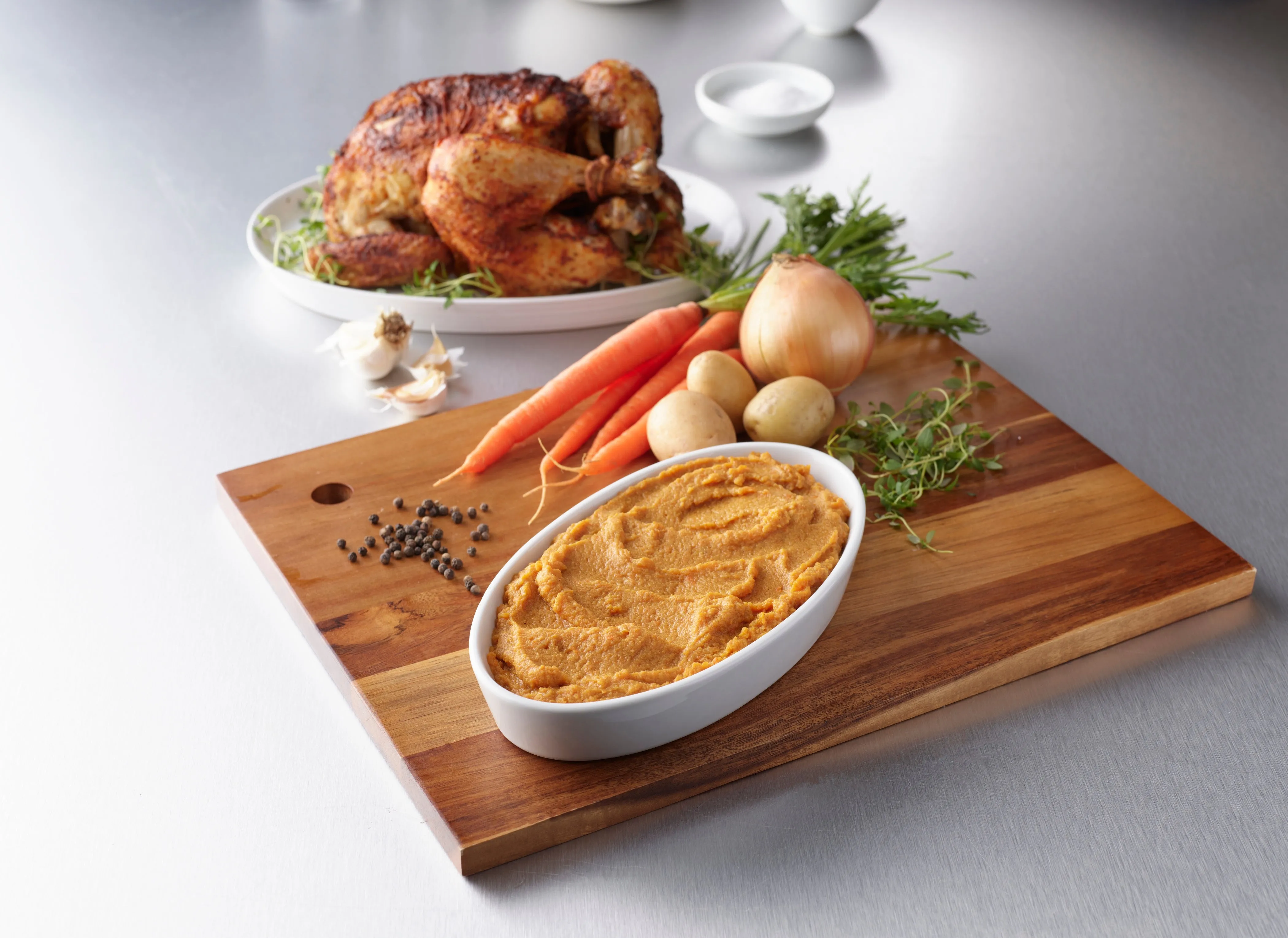 Thick & Easy® Ready to Use Purées Roasted Chicken with Potatoes and Carrots Purée, 7 oz. Tray